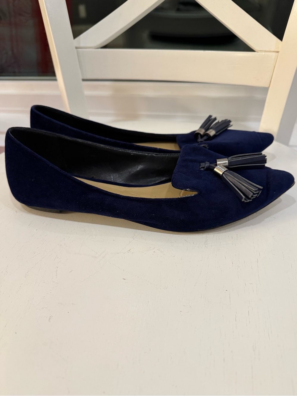 Saks Fifth Avenue Navy Blue Velvet Tassel Loafer Flats Pointed Toe 9M
